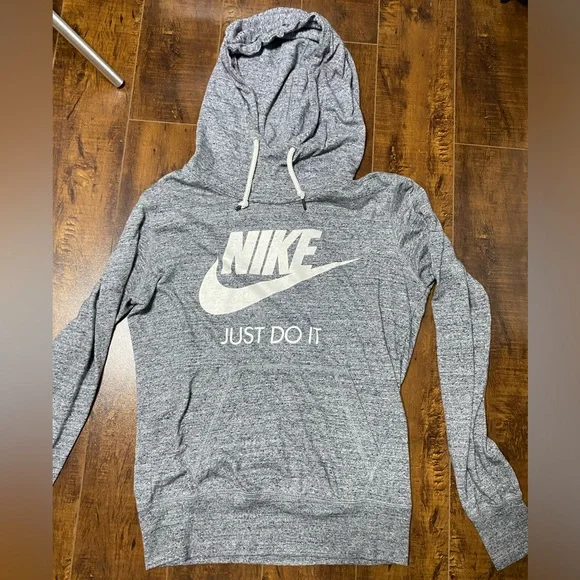 2pc Nike Set Hoodie & Joggers - Picture 2 of 6